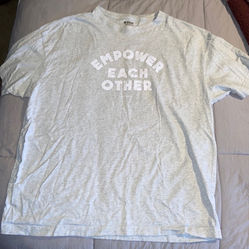 PINK one size tee